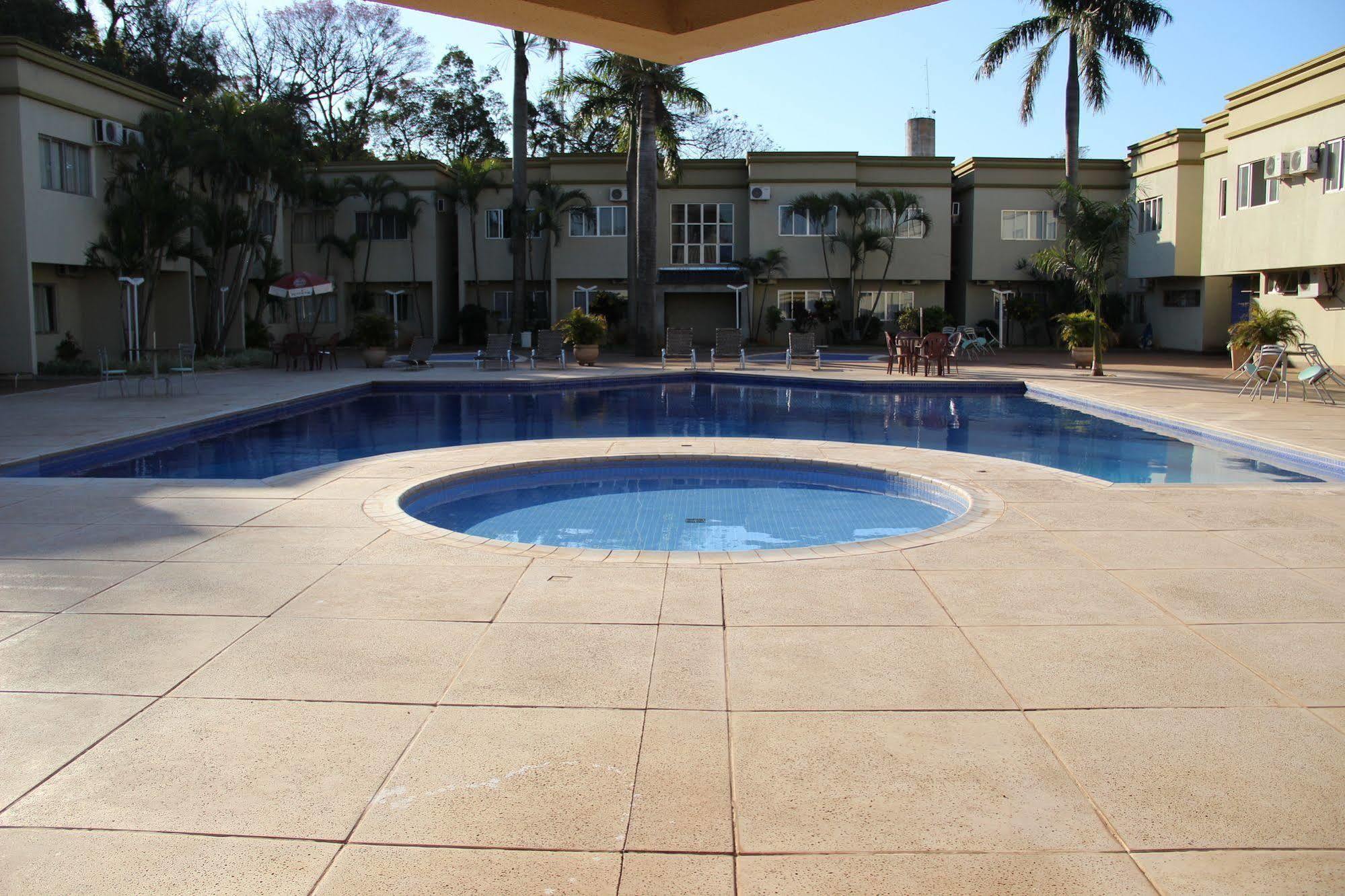 Muffato Plaza Hotel Foz do Iguacu Bagian luar foto